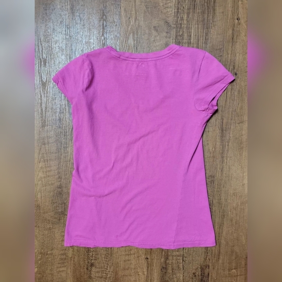 G21 v-neck t-shirt - Picture 6 of 6